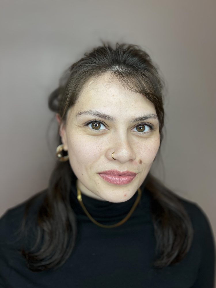 Permanent makeup bryn og eyeliner Esbjerg – Naturlige hårlignende Silky Strokes og vippefortætning