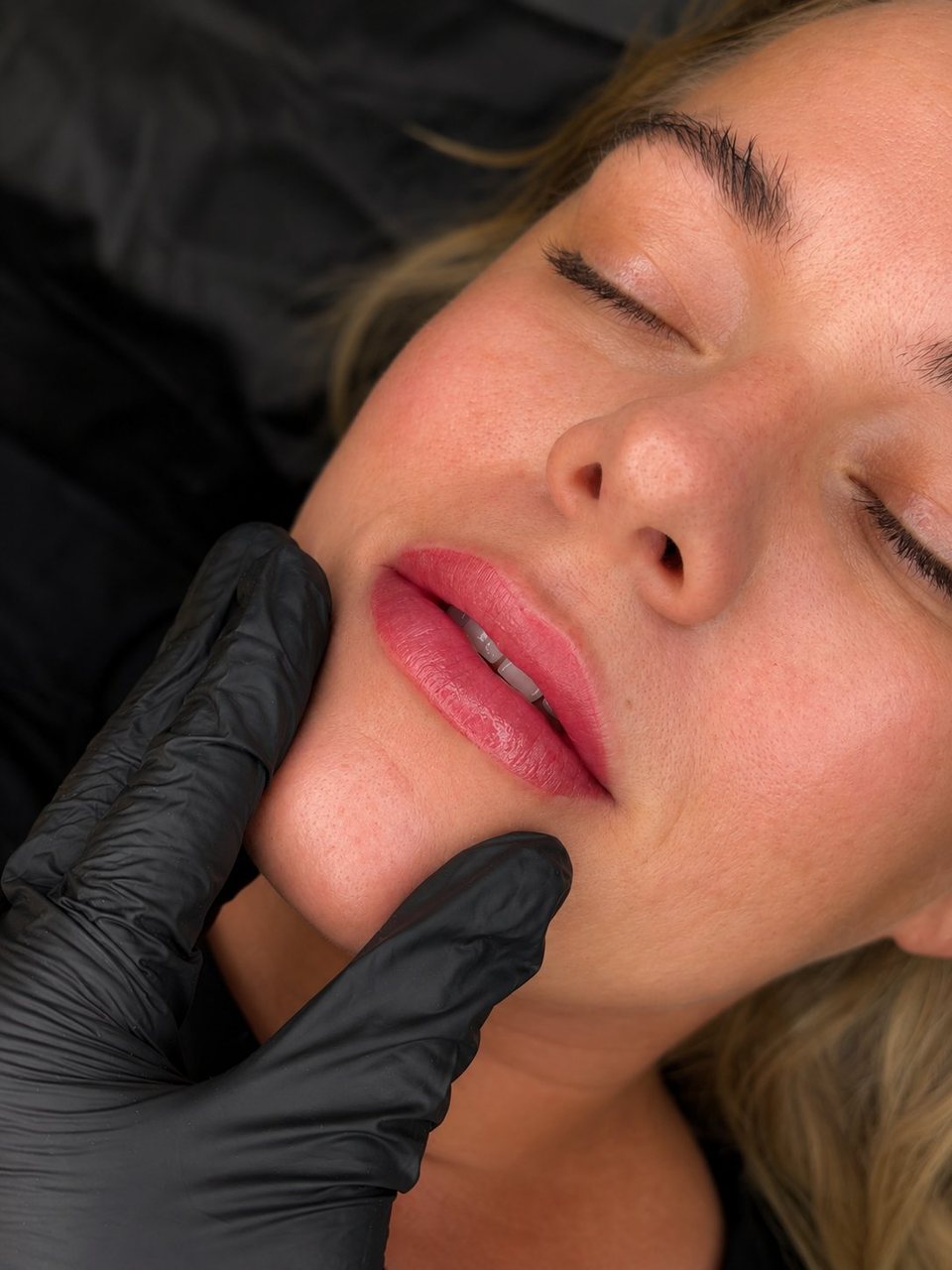 Velvet Lips Esbjerg – læber under permanent makeup behandling i klinik i Esbjerg